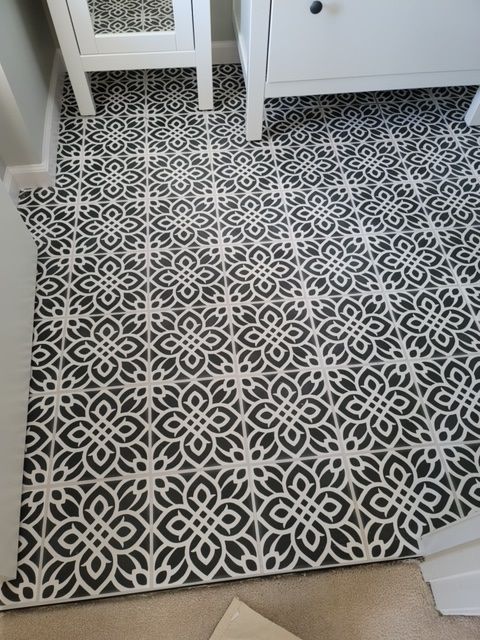 Encaustic pattern tile